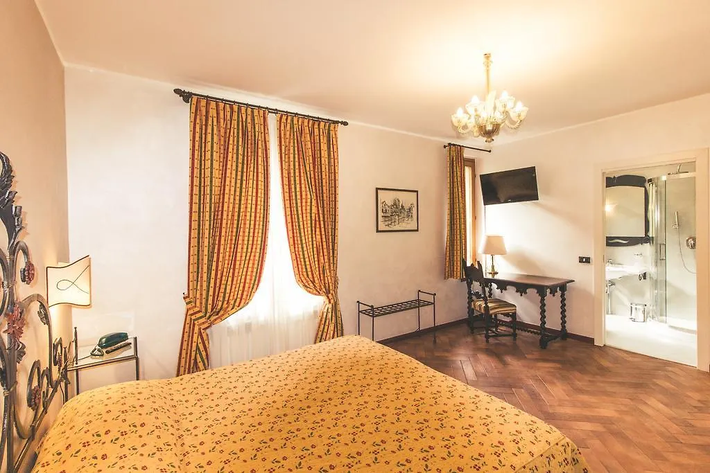 La Valletta Relais Bergamo Hotel